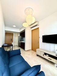 Commonwealth Towers (D3), Condominium #603715261